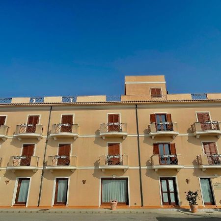 Hotel La Lampara ريجّو دي كالابريا المظهر الخارجي الصورة