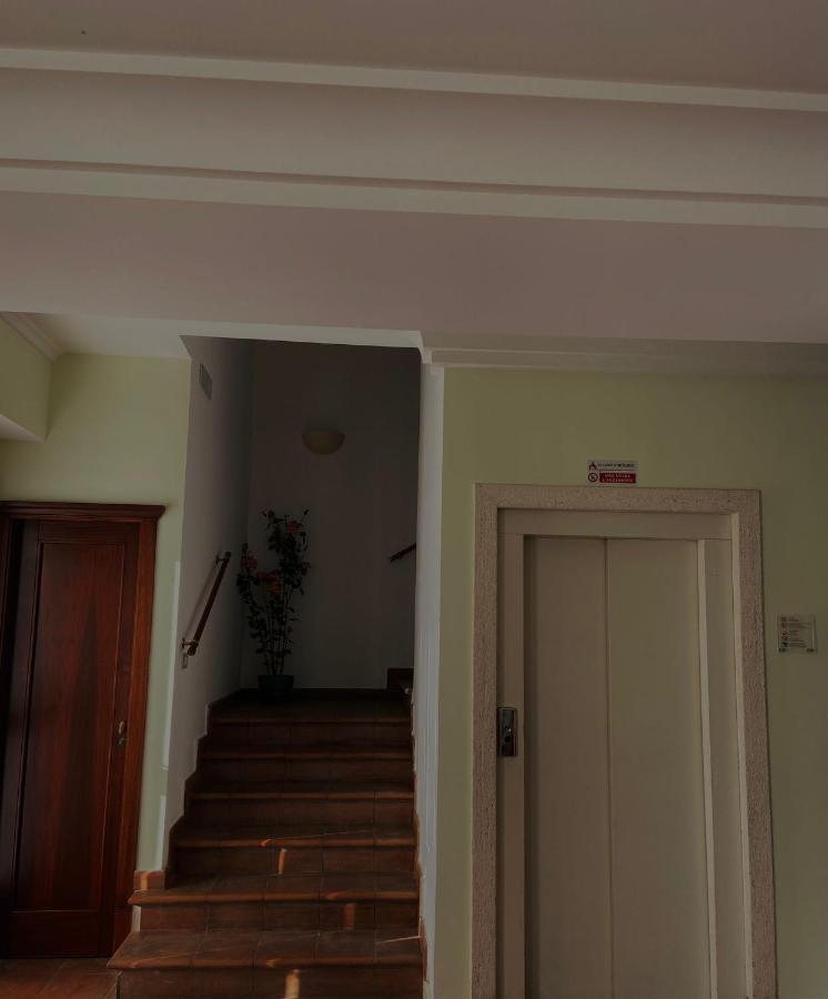 Hotel La Lampara ريجّو دي كالابريا المظهر الخارجي الصورة