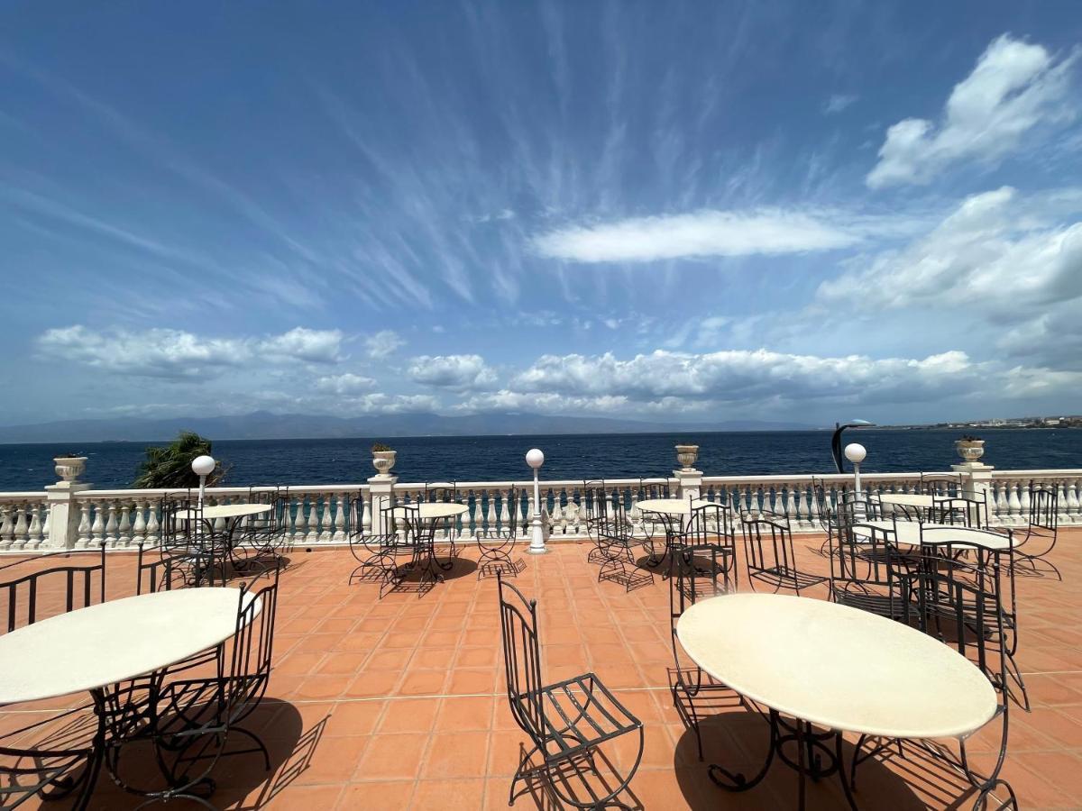 Hotel La Lampara ريجّو دي كالابريا المظهر الخارجي الصورة