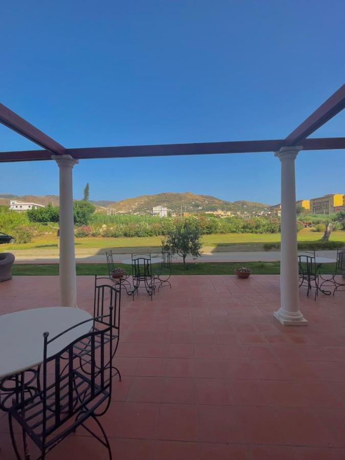Hotel La Lampara ريجّو دي كالابريا المظهر الخارجي الصورة