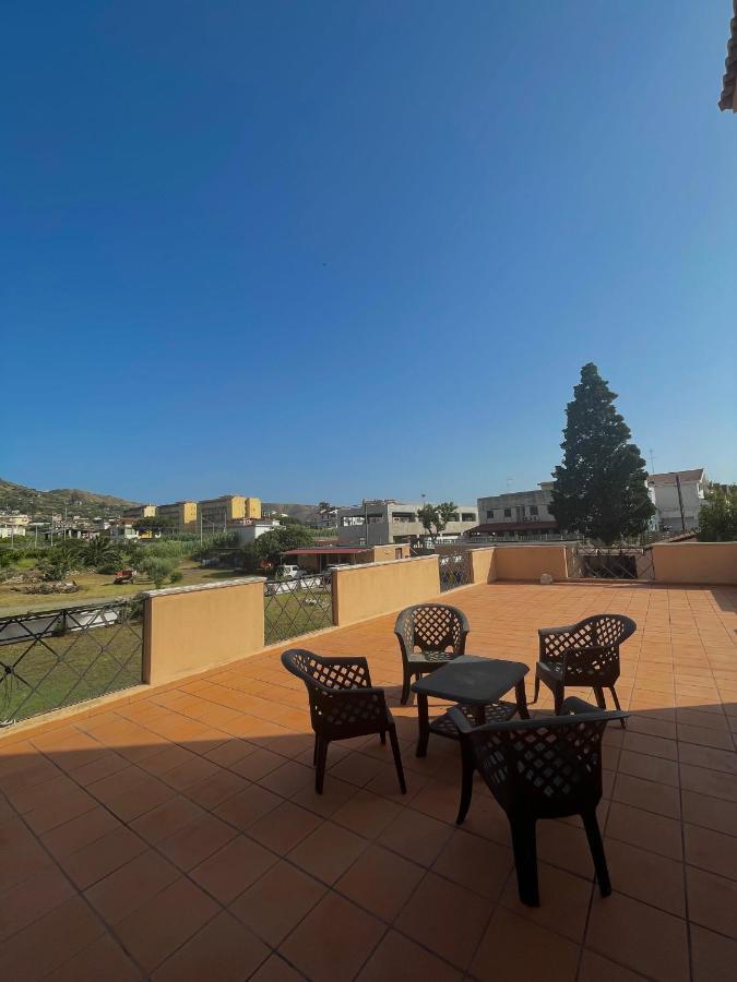 Hotel La Lampara ريجّو دي كالابريا المظهر الخارجي الصورة