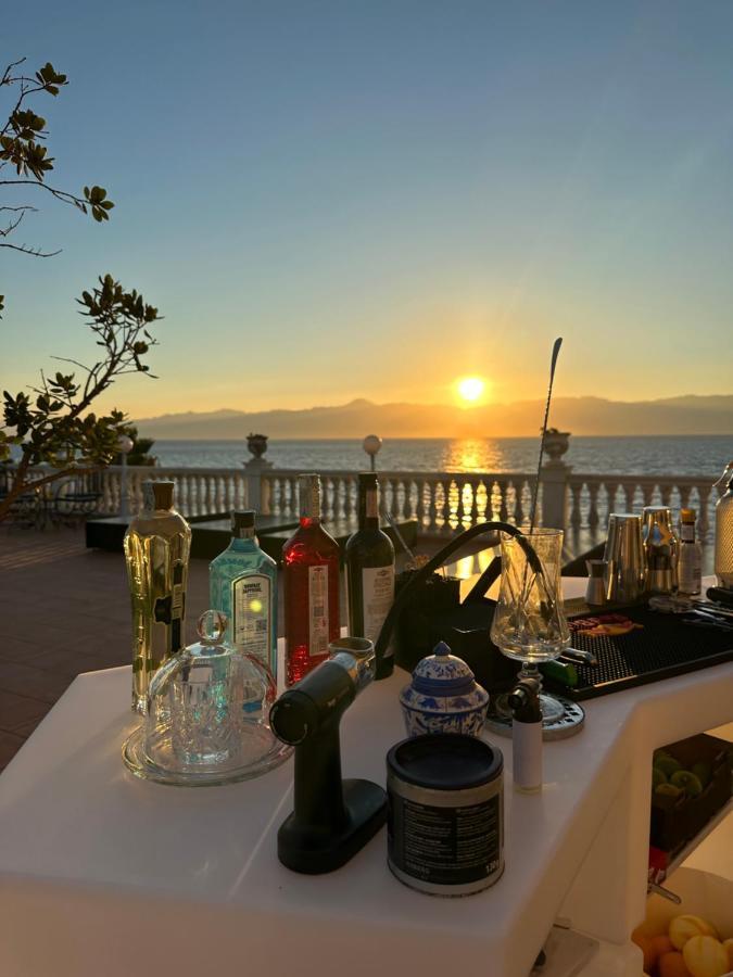 Hotel La Lampara ريجّو دي كالابريا المظهر الخارجي الصورة