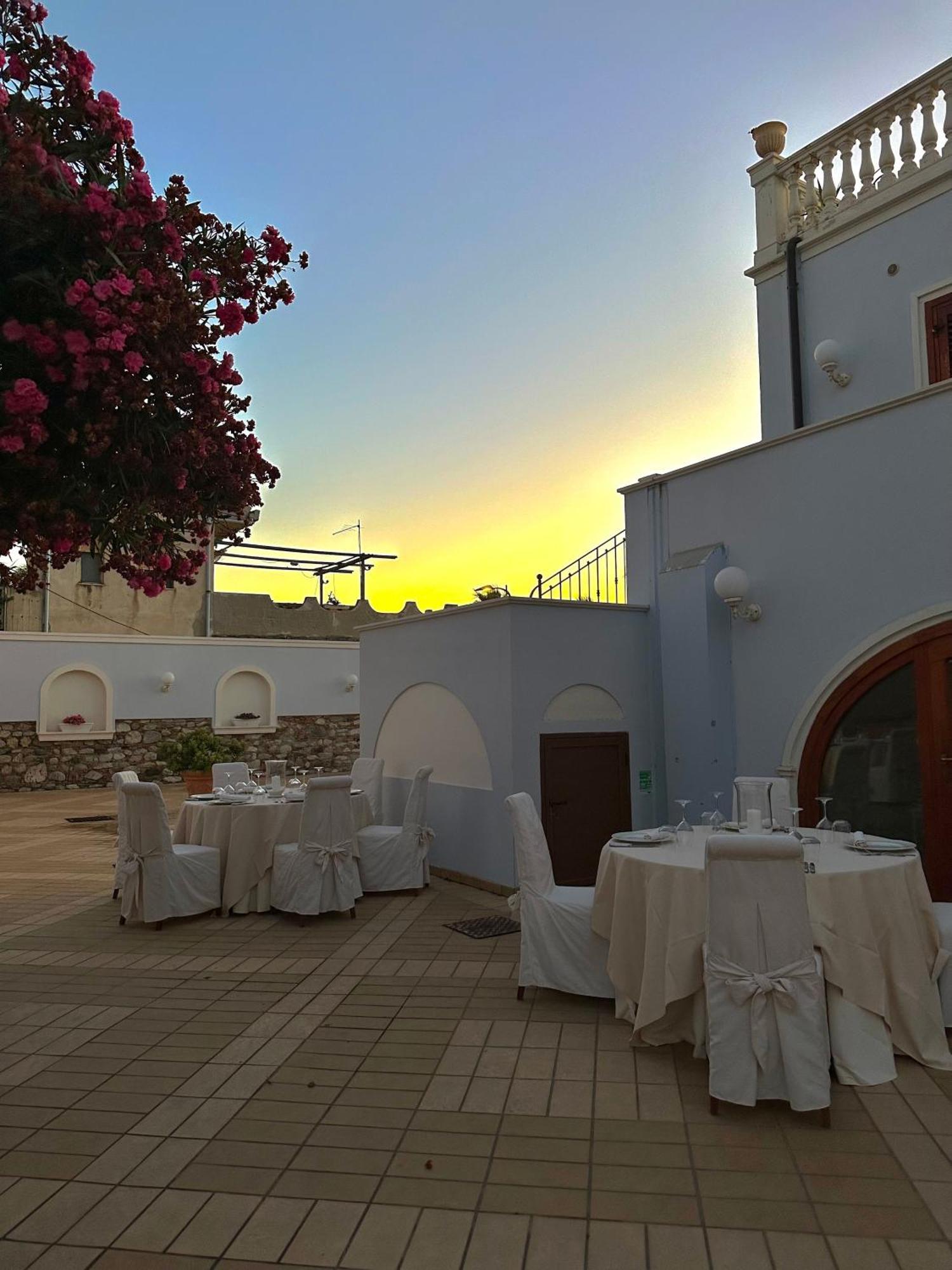 Hotel La Lampara ريجّو دي كالابريا المظهر الخارجي الصورة